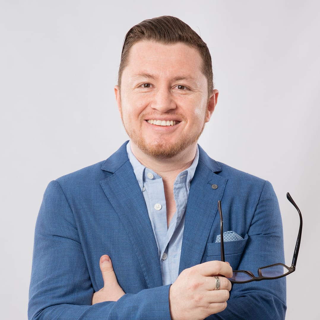 Headshot of Marco Argaez, Executive Advisor at Logical Approach